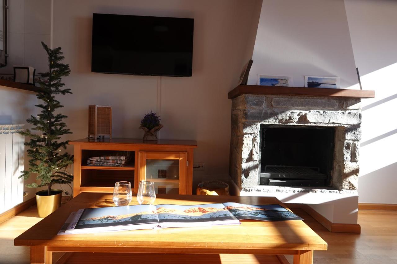 Stone Garaje Cubierto Y Trastero Pirineos360 Appartement Formigal Buitenkant foto