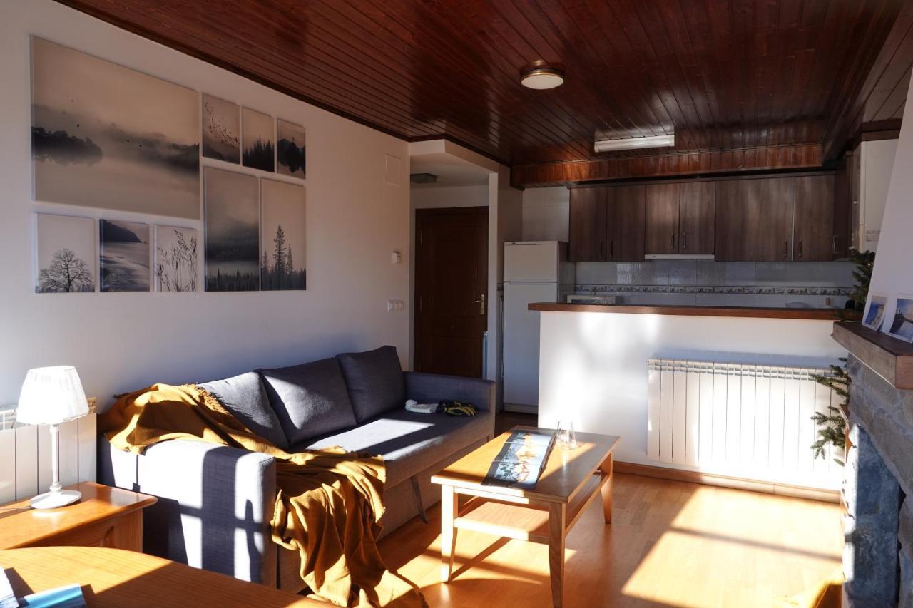 Stone Garaje Cubierto Y Trastero Pirineos360 Appartement Formigal Buitenkant foto