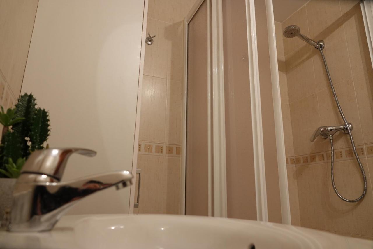 Stone Garaje Cubierto Y Trastero Pirineos360 Appartement Formigal Buitenkant foto